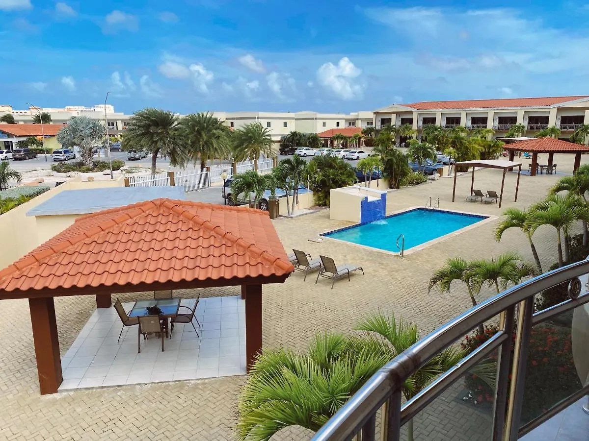 Tranquil Eagle Beach Condo, Sleeps 4 To 6 Palm Beach Aparthotel